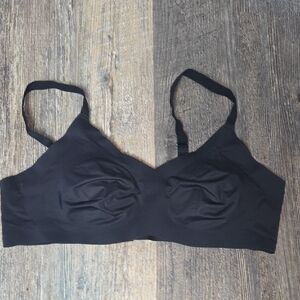 Knix Midnight Black Seamless Bra